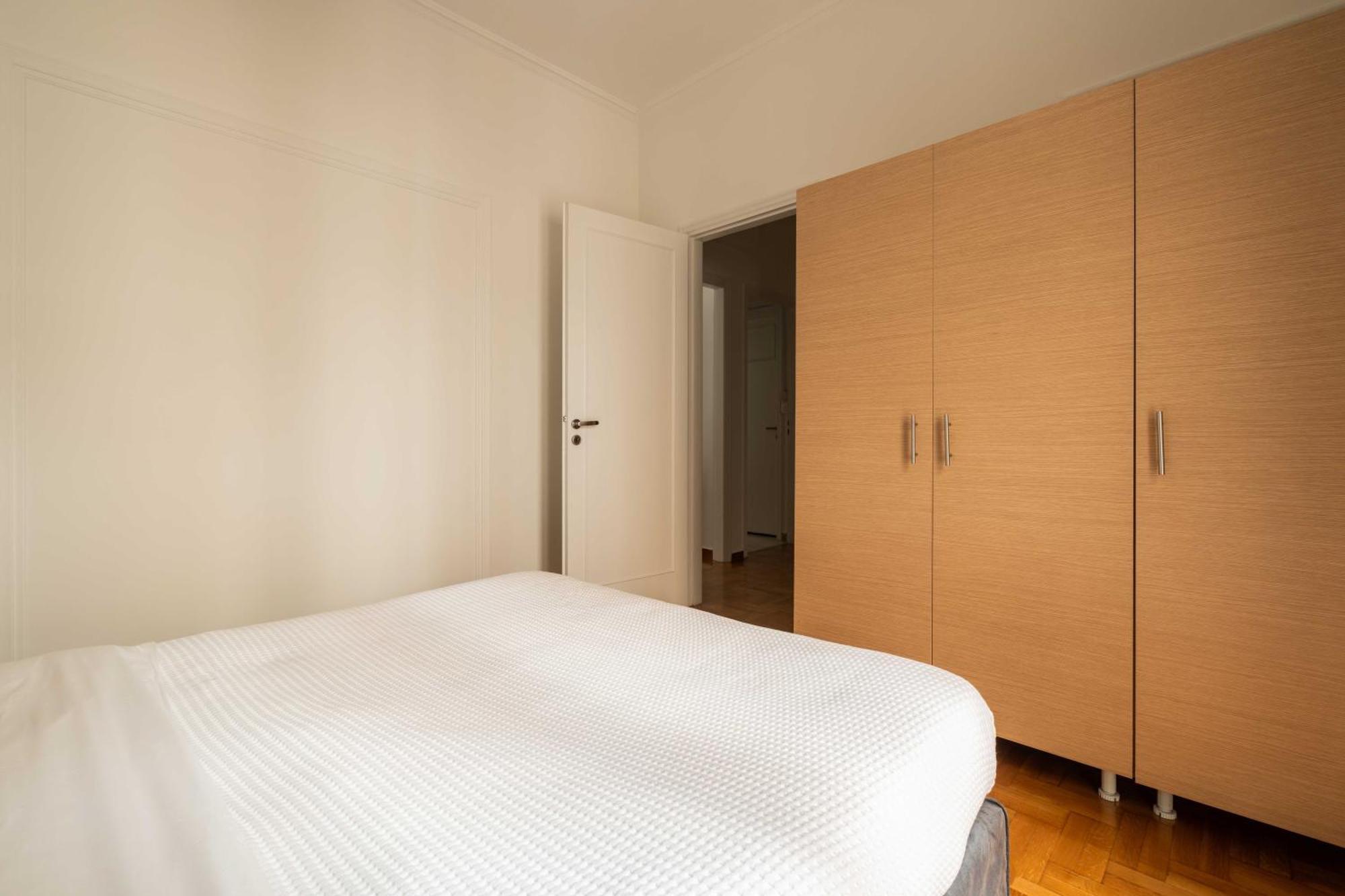 Apartment Yestayhomes Two Bedroom Tsakalof *
