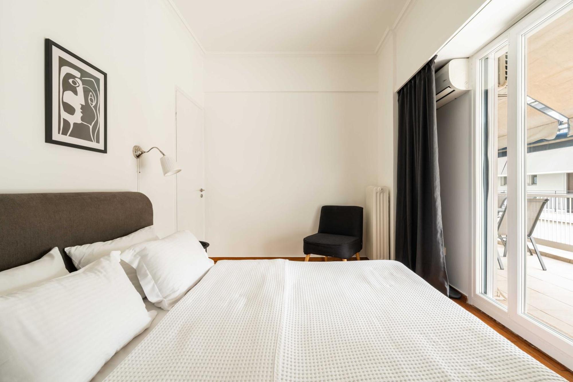 Apartment Yestayhomes Two Bedroom Tsakalof