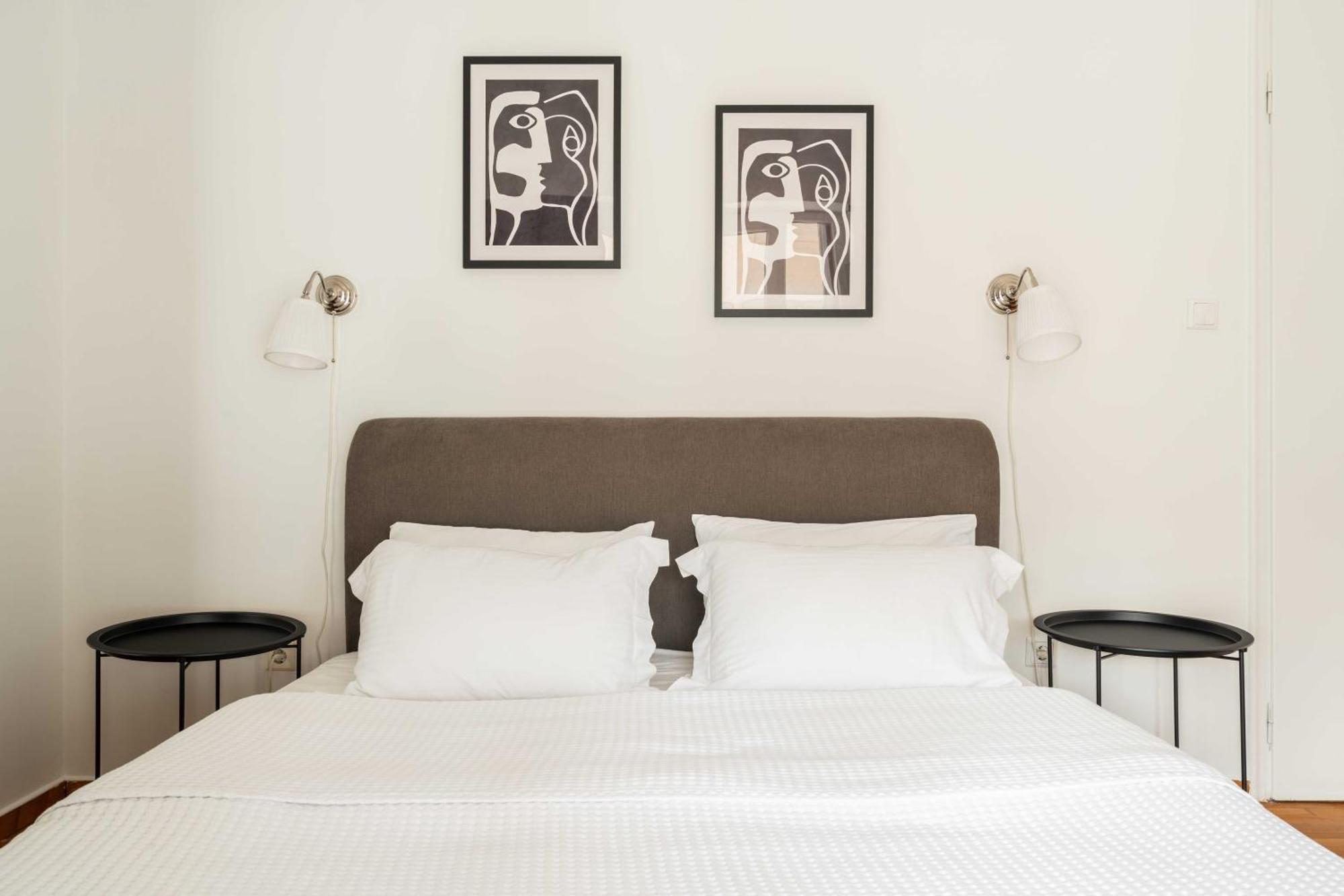 Yestayhomes Two Bedroom Tsakalof Apartment *