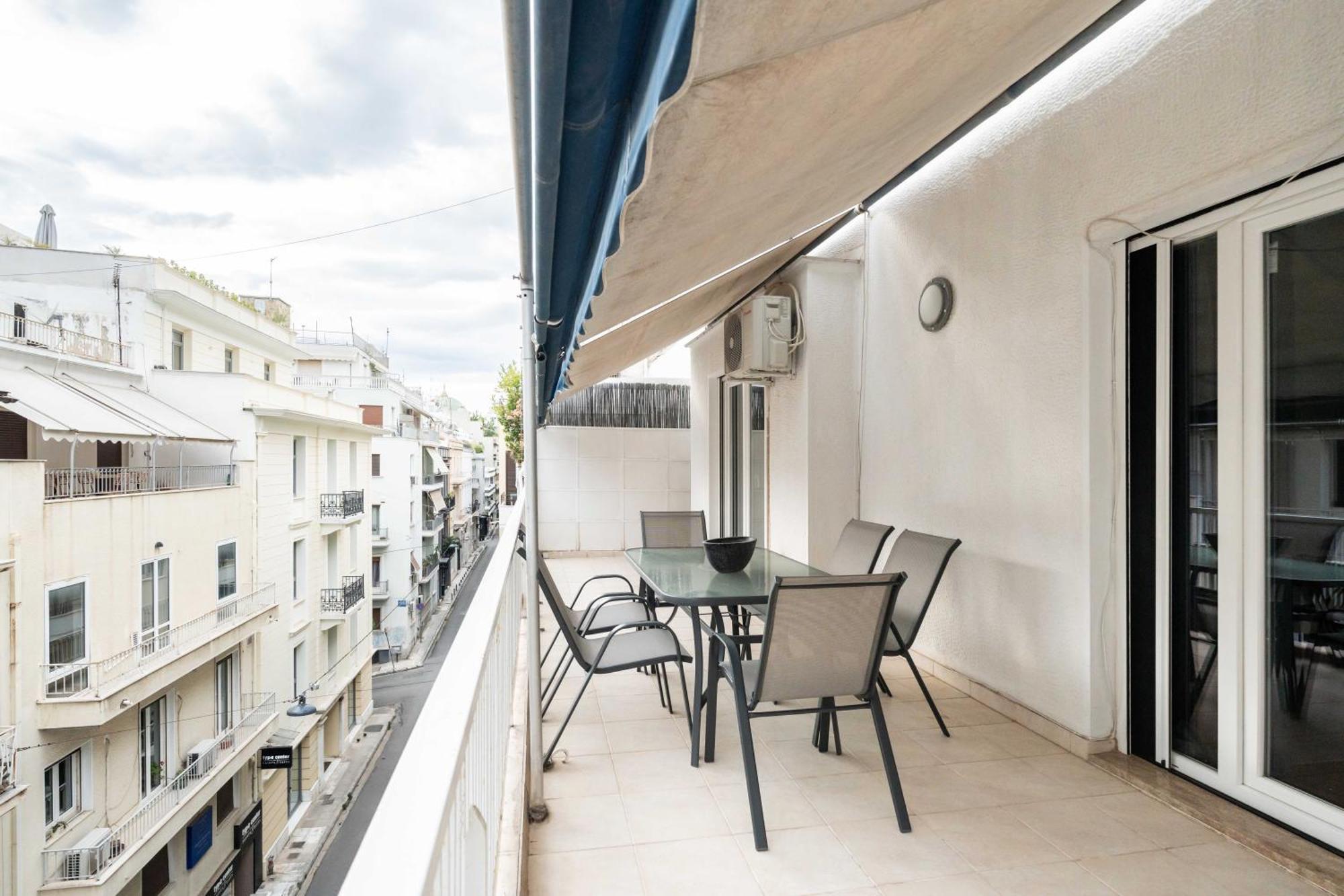 Yestayhomes Two Bedroom Tsakalof * Athene