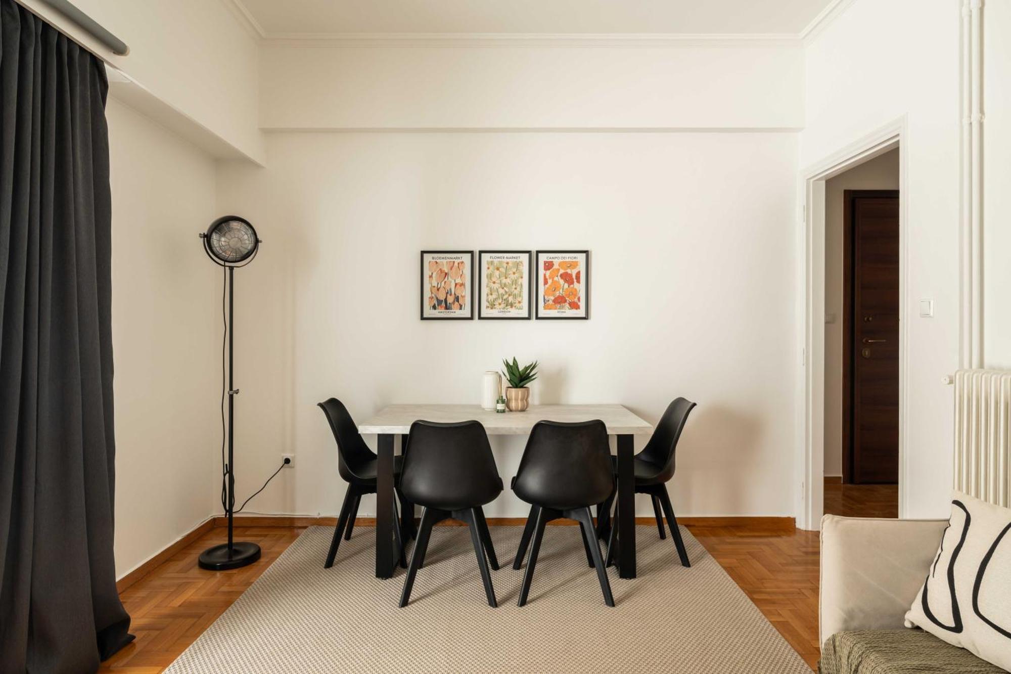 Yestayhomes Two Bedroom Tsakalof