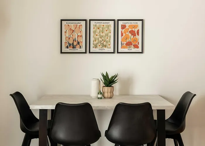 Yestayhomes Two Bedroom Apartment Tsakalof